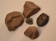 images of staurolite crystal fragments showing the right angles and partial cross shapes